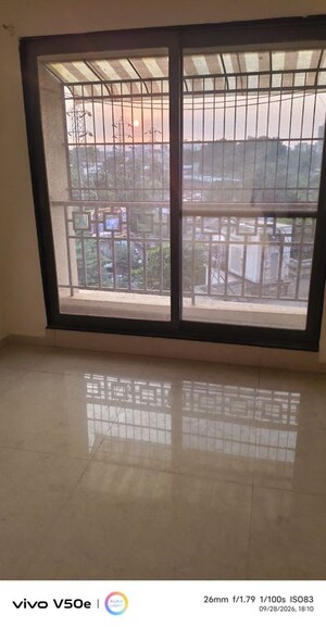 Room in 2 BHK Apartment at Mahalaxmi Krupa, Dombivli East – for Rent