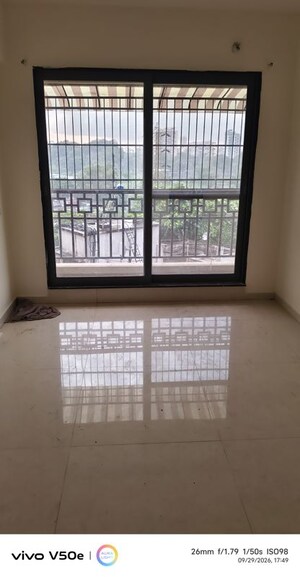 Room in 2 BHK Apartment at Mahalaxmi Krupa, Dombivli East – for Rent