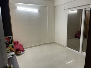 2 BHK Apartment For Sale in Signature Orchard Avenue 2, Sector 93