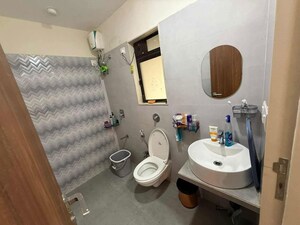 Team Area in  Pg at Goregaon West – for Rent