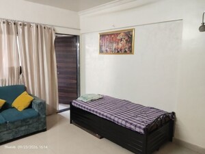 Bedroom in 2.5 BHK Apartment at Giridhar Nagar – for Rent