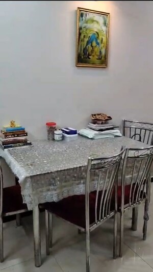 1 BHK Apartment – Exterior View View at Vishnu Villa Vile Parle, Vile Parle East - for Rent