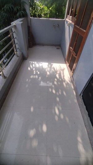 Balcony in 1 BHK Builder Floor at EWS Flats, Sector 47 – for Rent