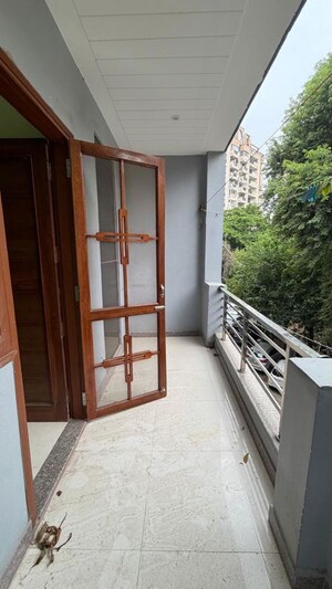 Balcony in 1 BHK Builder Floor at EWS Flats, Sector 47 – for Rent