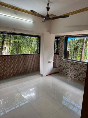 Bedroom in 2 BHK Apartment at Sea Breeze CHS Versova, Versova – for Rent