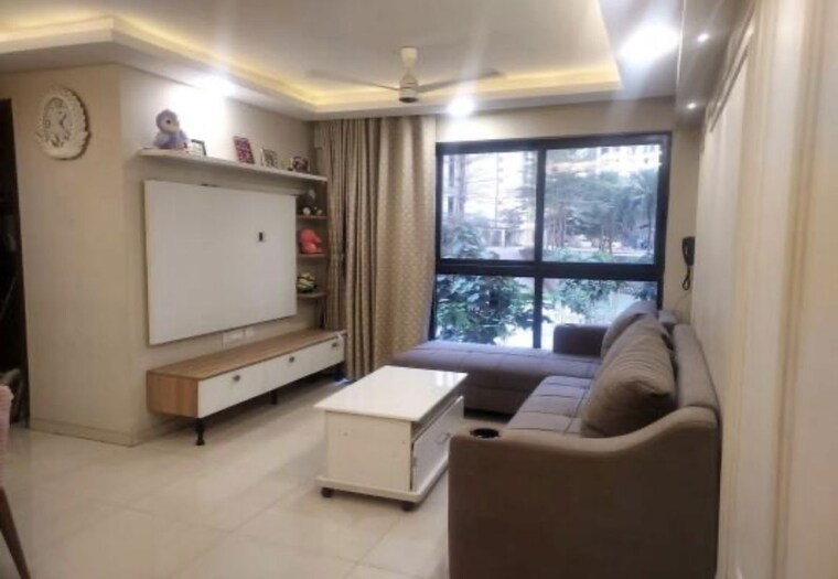 Living Room, lodha-splendora 2 Bedroom 654 Sq.Ft. Apartment In Ghodbunder Road Thane 10717421