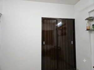 Room in 2 BHK Apartment at Siddhi Highland Haven, Balkum Pada – for Rent