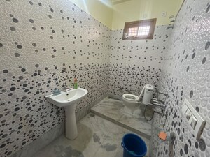 Bathroom in 3 BHK Independent House at Balliwala – for Rent