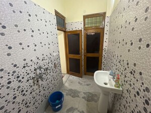 Bathroom in 3 BHK Independent House at Balliwala – for Rent