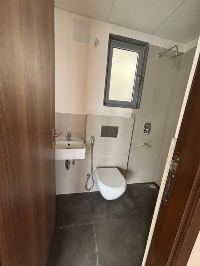 Bathroom, piramal-vaikunth 2 Bedroom 550 Sq.Ft. Apartment In Balkum Pada Thane 10717444