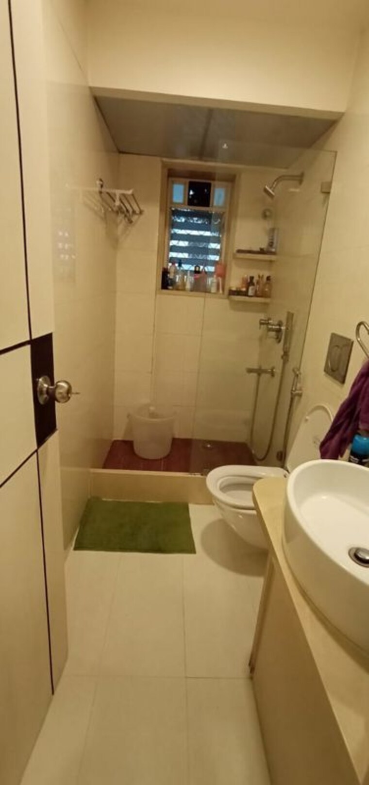 Bathroom, cosmopolitan-apsara-apartment 2 Bedroom 900 Sq.Ft. Apartment In Pali Hill Mumbai 10717448