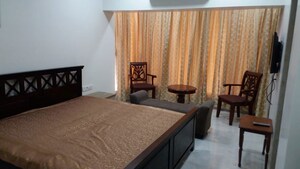 Bedroom in 2 BHK Apartment at Cosmopolitan Apsara Apartment, Pali Hill – for Rent