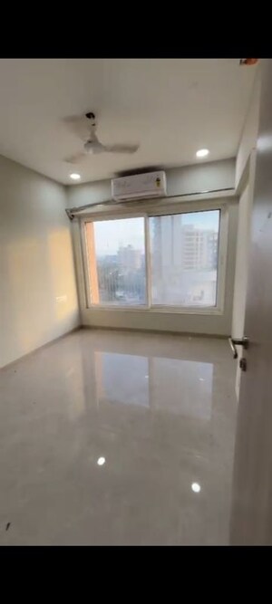 Room in 2 BHK Apartment at Shree Sai D N Nagar Dwarka CHS, Andheri West – for Rent