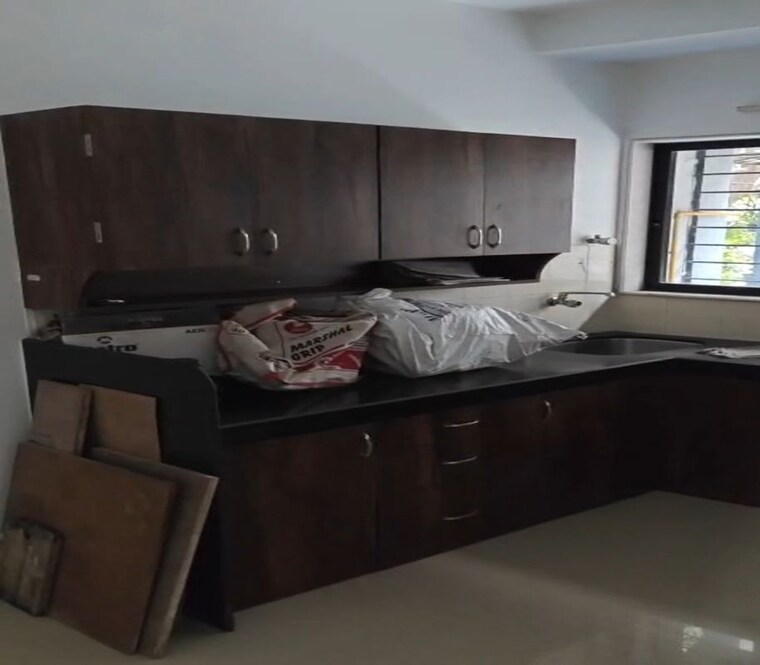 Kitchen, dadar east 2 Bedroom 600 Sq.Ft. Apartment In Dadar East Mumbai 10717490