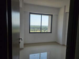 Room in 2 BHK Apartment at Shela – for Rent