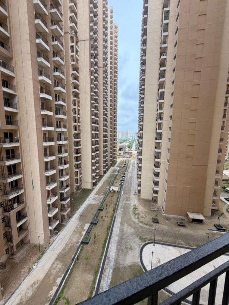 Exterior View, sector 16c greater noida 3 Bedroom 1235 Sq.Ft. Apartment In Sector 16c Greater Noida Greater Noida 10715649