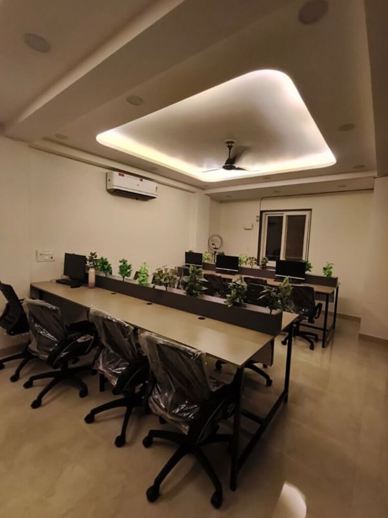 Gym, dwarka mor Commercial Office Space 1200 Sq.Ft. In Dwarka Mor Delhi 10713599