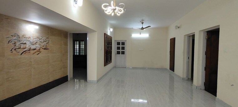 Room, panampilly nagar 6+ Bedroom 4200 Sq.Ft. Villa In Panampilly Nagar Kochi 10080023