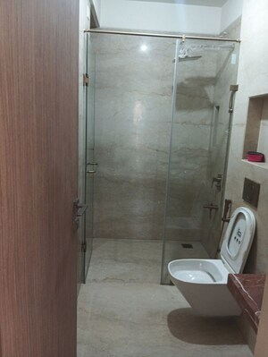 Bathroom in 5 BHK Apartment at Godrej RKS, Chembur – for Rent