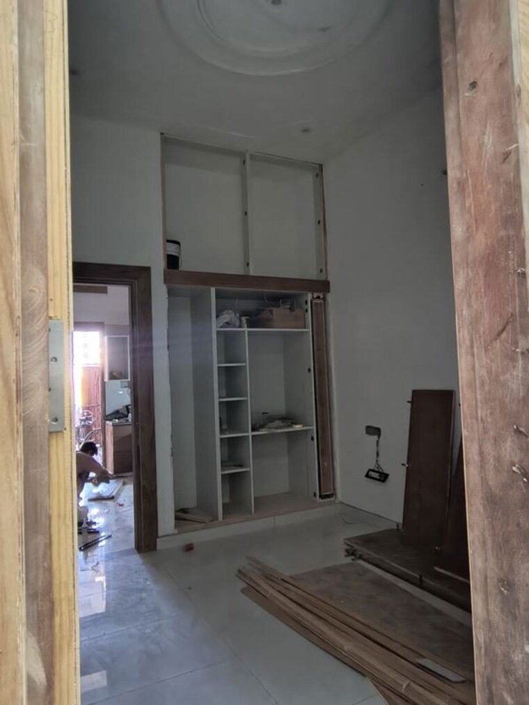 Room, vedanta-residency 4 Bedroom 134 Sq.Yd. Independent House In Maharaja Agrasen Marg Muzaffarnagar 10700568