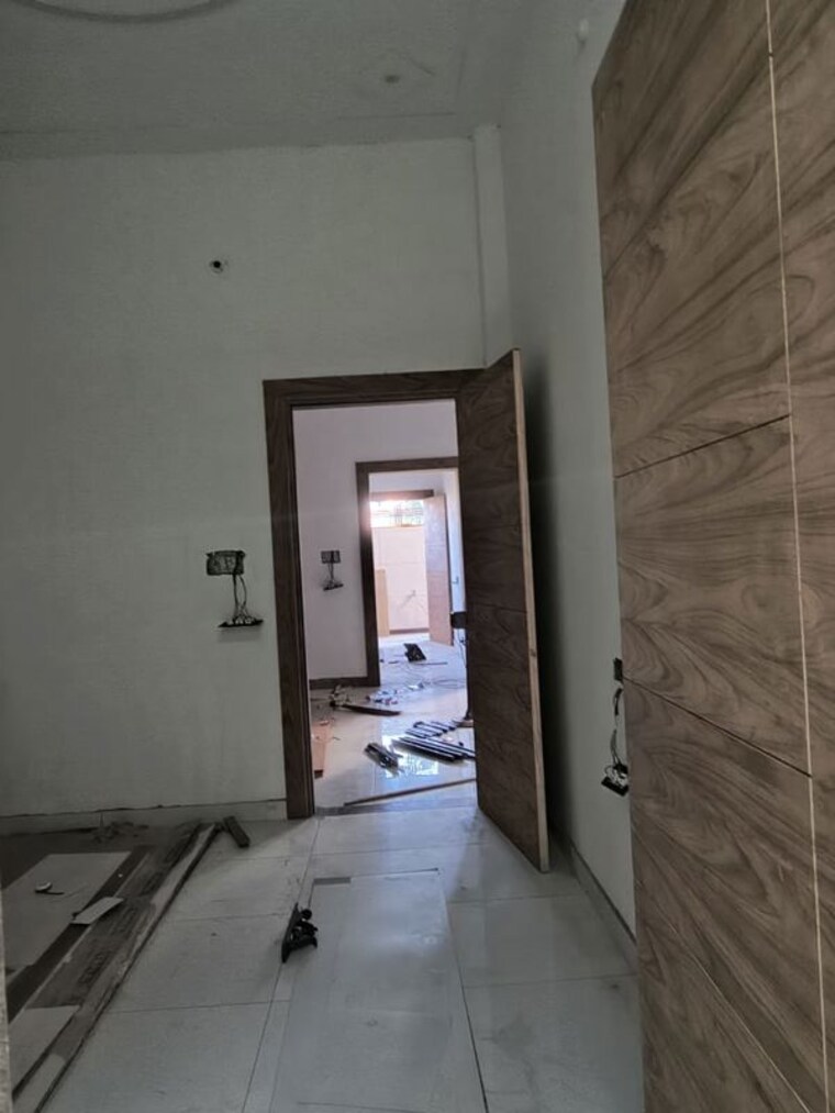Room, vedanta-residency 4 Bedroom 134 Sq.Yd. Independent House In Maharaja Agrasen Marg Muzaffarnagar 10700568