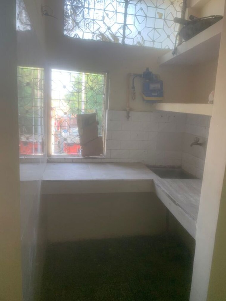 Kitchen, sarita vihar 1 Bedroom 450 Sq.Ft. Independent House In Sarita Vihar Delhi 10717575