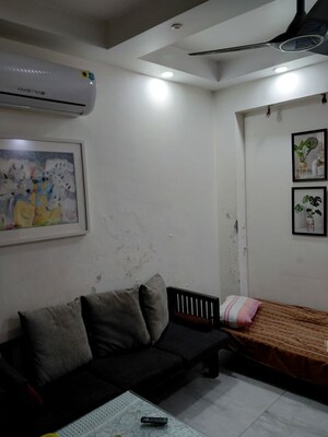 Furnished Amenities in 3 BHK Builder Floor at Dabri – for Rent