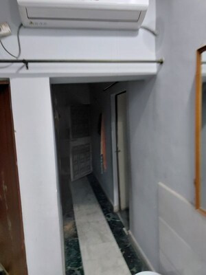 Furnished Amenities in 3 BHK Builder Floor at Dabri – for Rent