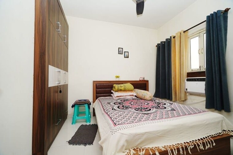 Bedroom, pyramid-square-67a 2 Bedroom 768 Sq.Ft. Apartment In Sector 67 Gurgaon 10717536
