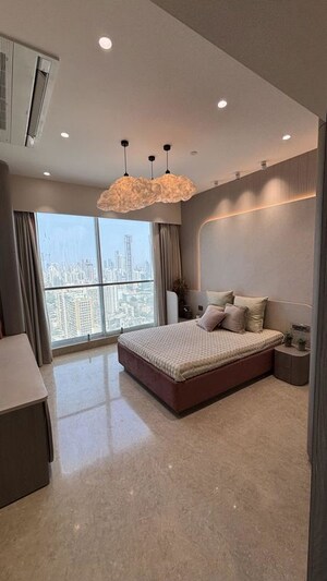 Master Bedroom in 3 BHK Apartment at Byculla – for Sale