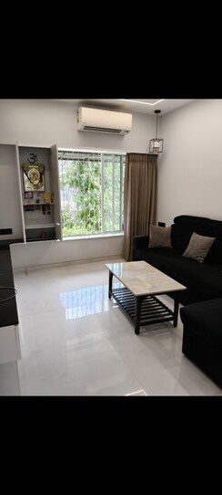 3 BHK Apartment For Rent in Nivant Apartment Vile Parle