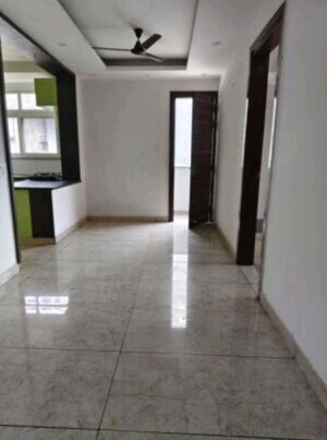 Building Lobby in 3 BHK Builder Floor at Sector 44 – for Rent
