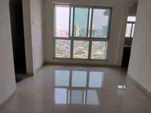 1.5 BHK Apartment For Sale in Sanskruti Splendour, Dahisar East