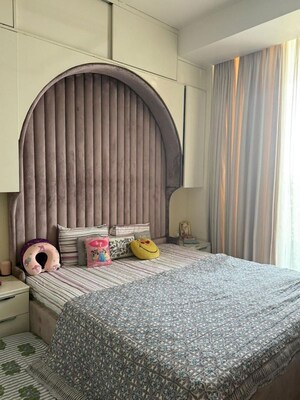 Bedroom in 4 BHK Apartment at M3M Golf Estate, Sector 65 – for Rent