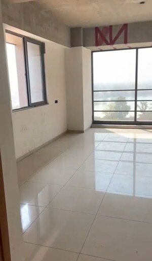 Room in  Office Space at Makarba – for Rent