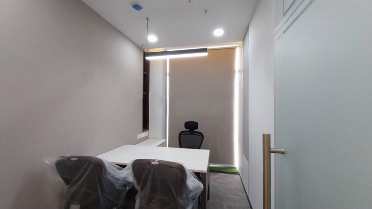 Team Area, koregaon park Commercial Office Space 2100 Sq.Ft. In Koregaon Park Pune 10717786