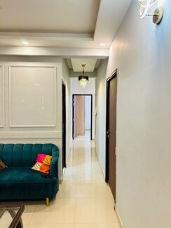 2 BHK +Apartment For Sale in Suncity Avenue 76