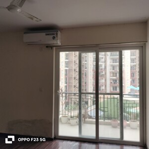 Room in 4 BHK Apartment at Orris Aster Court Premier, Sector 85 – for Rent