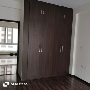 Room in 4 BHK Apartment at Orris Aster Court Premier, Sector 85 – for Rent