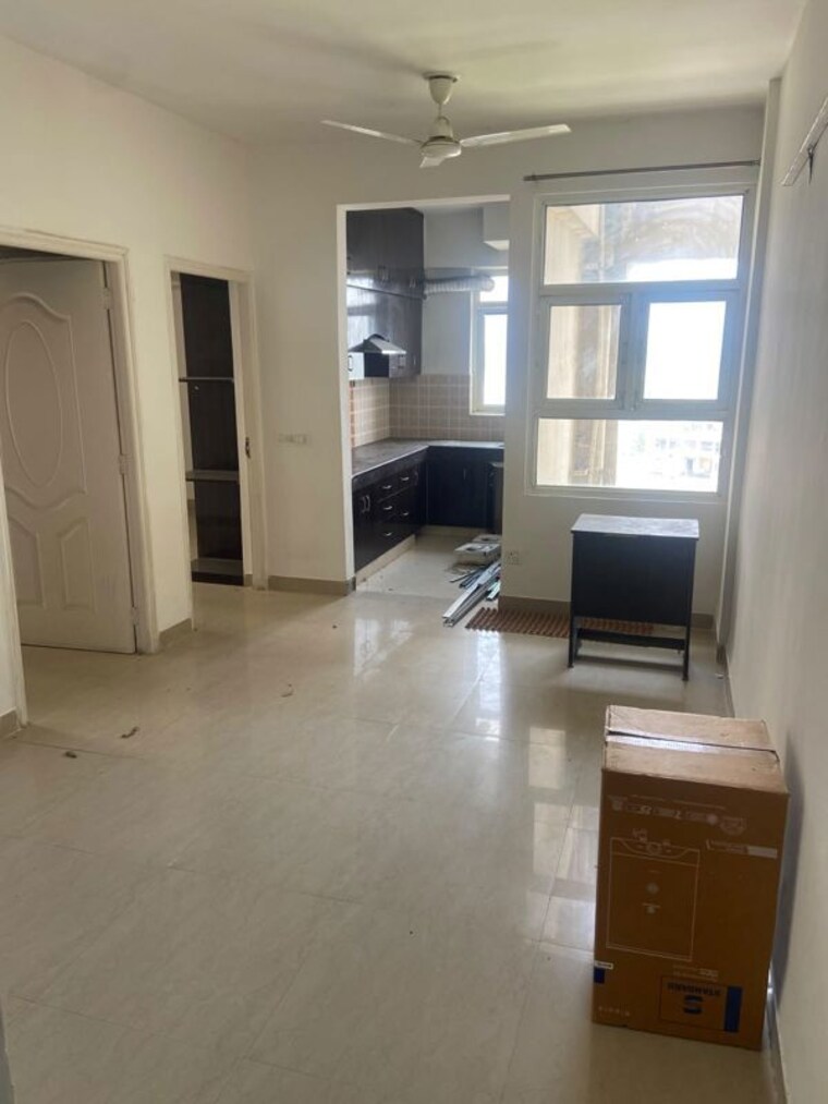 Living Room, shree-vardhman-mantra 2 Bedroom 800 Sq.Ft. Apartment In Sector 67 Gurgaon 10717617