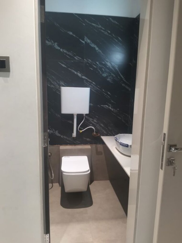 Bathroom, thanekar-bkc-paramount 3 Bedroom 965 Sq.Ft. Apartment In Katrap Thane 10717833