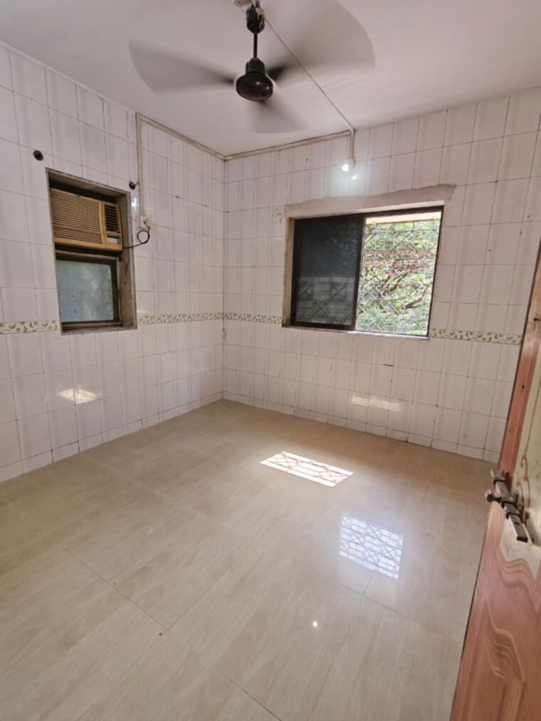Room, deepanjali-chs 1 Bedroom 400 Sq.Ft. Apartment In Malad West Mumbai 10717836