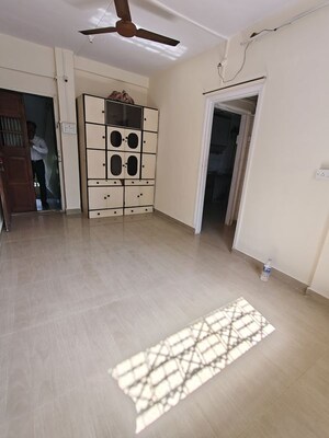 Hall in 1 BHK Apartment at Deepanjali CHS, Malad West – for Rent