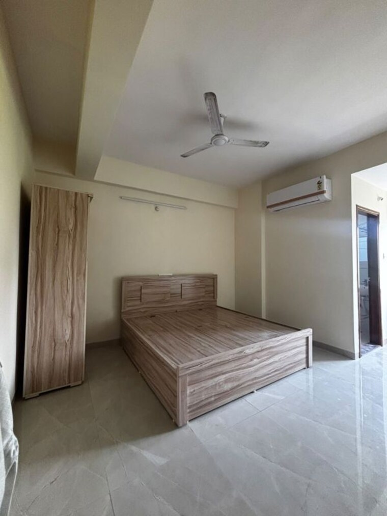 Room, pipliya kumar 2 Bedroom 1050 Sq.Ft. Builder Floor In Pipliya Kumar Indore 10717841