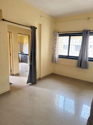 Room in 1 BHK Builder Floor at Suryodaya Apartments, Seawoods Sector 48 – for Rent