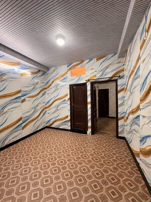 Room in 1 BHK Builder Floor at Kanlog – for Rent