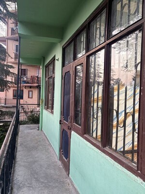 Balcony in 1 BHK Builder Floor at Kanlog – for Rent