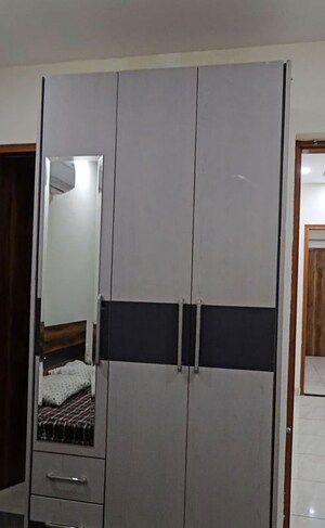 Furnished Amenities in 3 BHK Builder Floor at Aerocity – for Rent