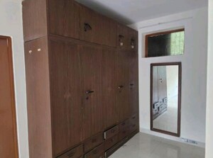Room in 2 BHK Independent House at Sector 31 – for Rent