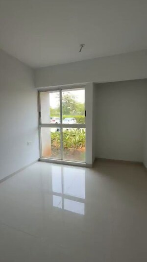 Room in 2 BHK Apartment at Lodha Upper Thane, Anjur – for Sale